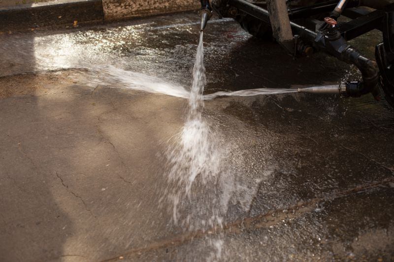 Asphalt Pressure Cleaning